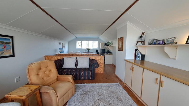 2 Bedroom Property for Sale in Stilbaai Wes Western Cape